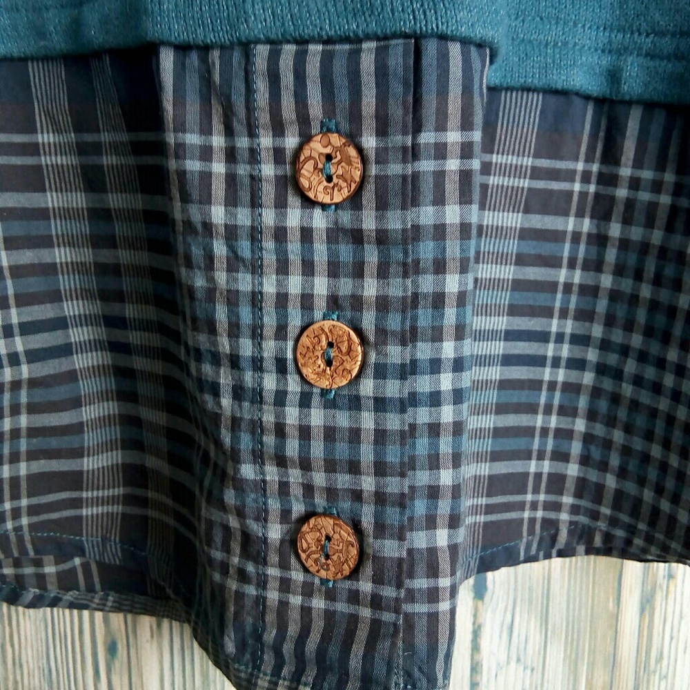 Soft Surroundings Mixed Media Raglan Sleeve Top Plaid Panel Cork Button Blue PS - Picture 3 of 7
